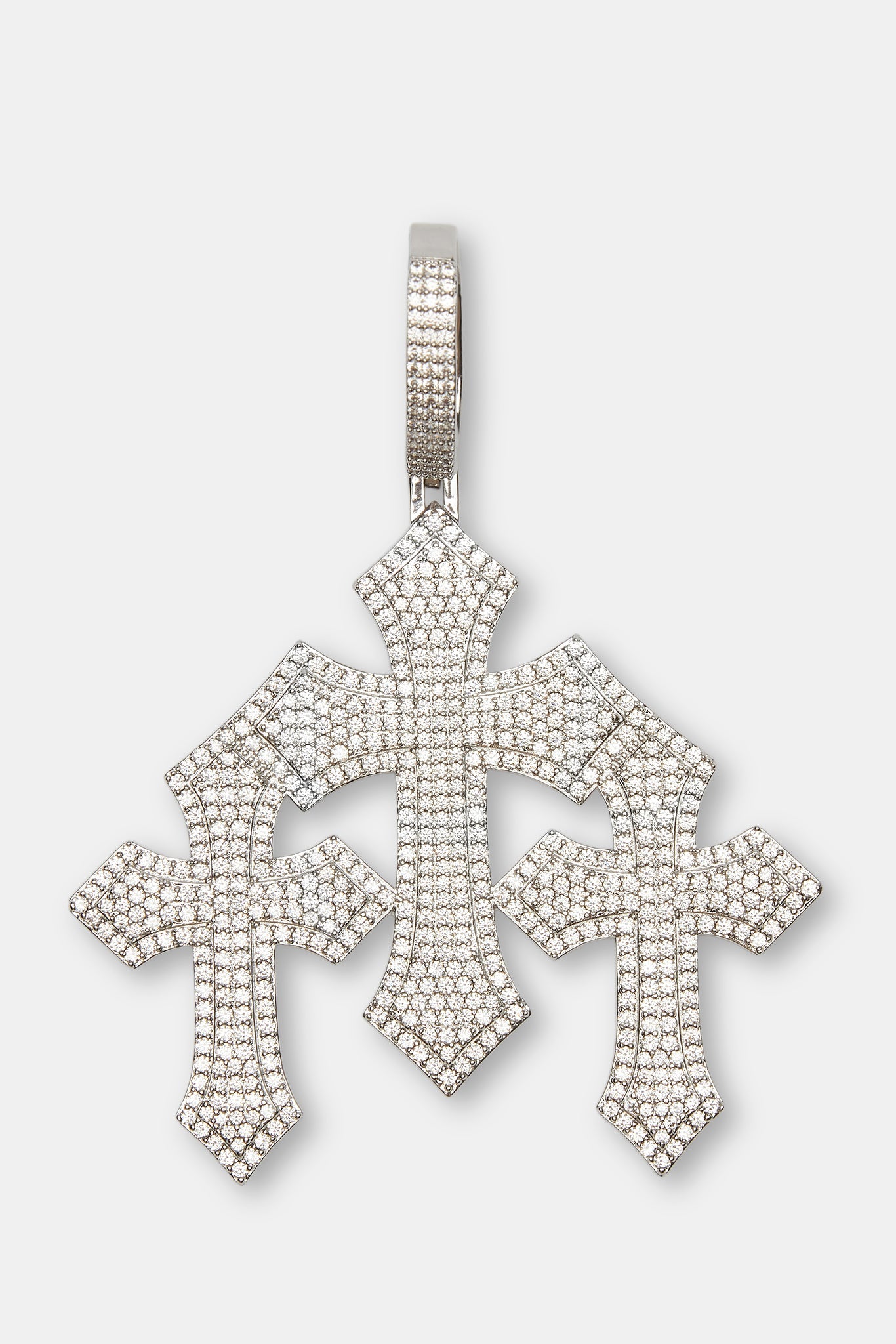 Dreifachkreuz-Anhänger und 19 mm kubanische Zinkenkette